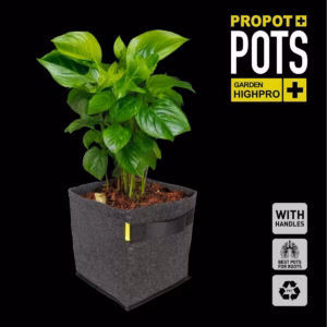 Propot kangasruukku on loistava valinta sen hengittävyyden ja vedenläpäisy ominaisuuksien vuoksi.